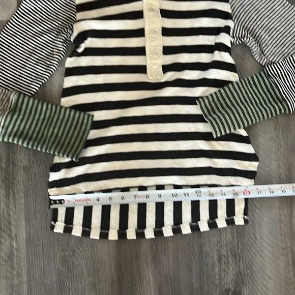 We the Free - Give Me Stripes Henley Long Sleeve Top - Size Small - Picture 11 of 16